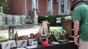 Holmes County Antique Festival